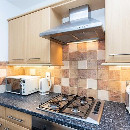 30 Percent Off Monthly Stays - City Centre - 3 Bedrooms St Albans エクステリア 写真