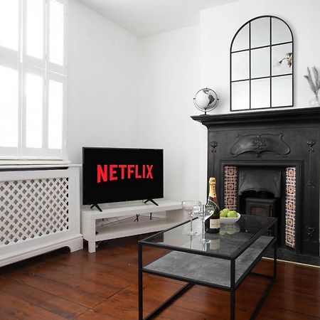 30 Percent Off Monthly Stays - City Centre - 3 Bedrooms St Albans エクステリア 写真